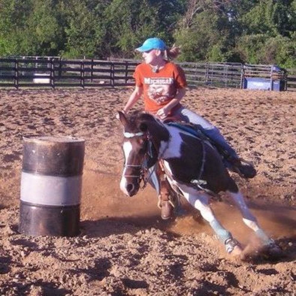 Meet your Posher, Abbey